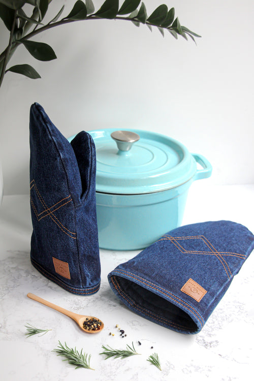 Denim oven mitts with removable wool insert, DenimDeko